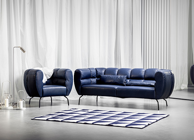 Das Sofa und Sessel Magnolia von Brühl in blauem Leder. sofa sessel magnolia brühl leder blau