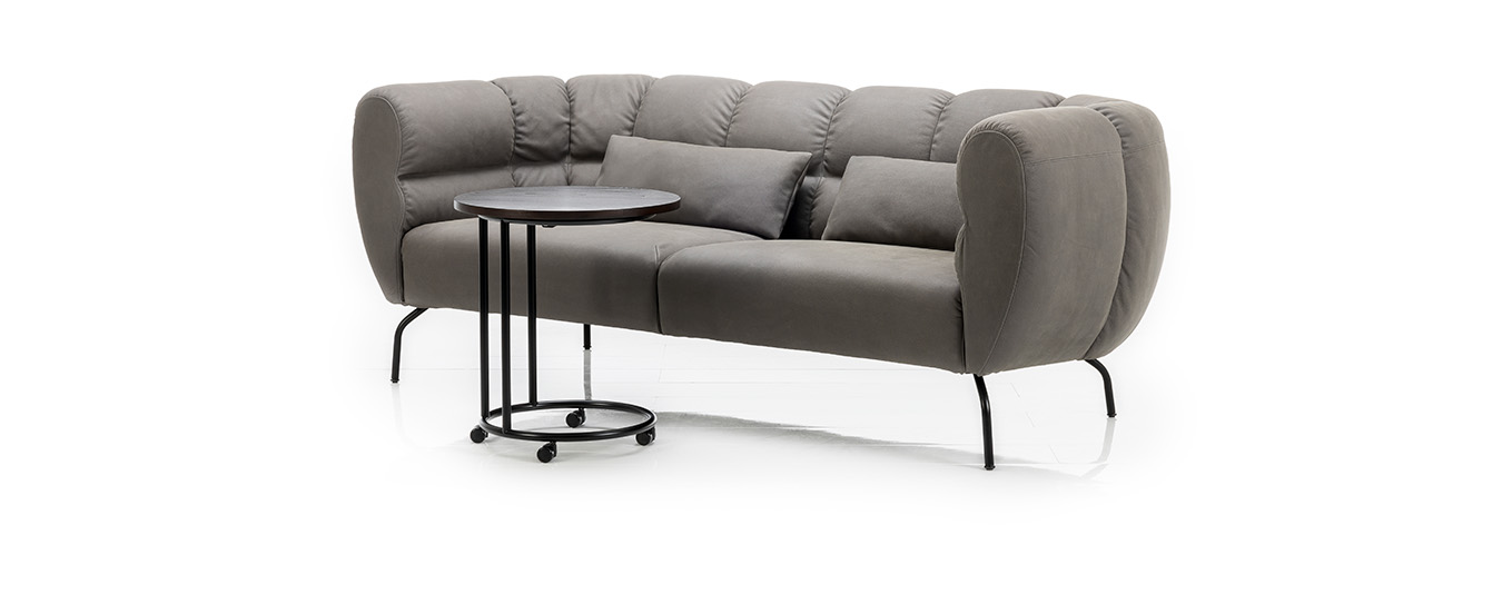 Das Sofa Magnolia von Brühl in grauem Leder. sofa magnolia brühl leder grau
