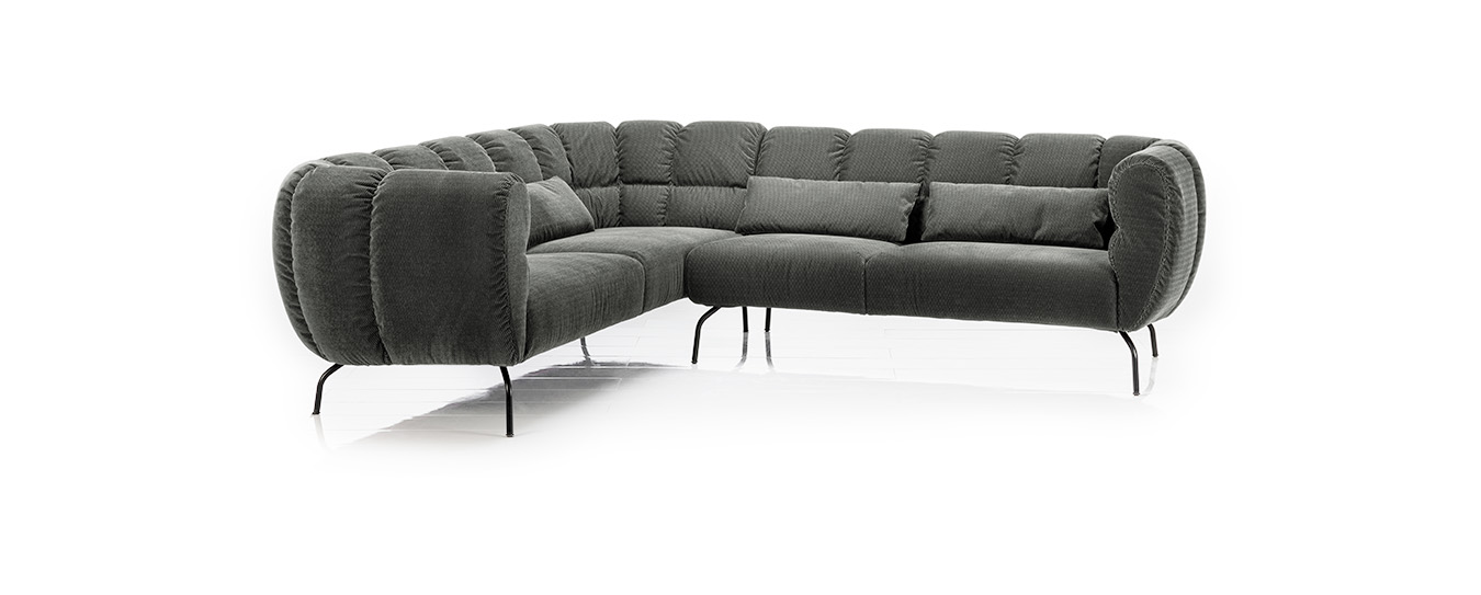 Das Ecksofa Magnolia von Brühl in Samtstoff. ecksofa magnolia brühl sofa