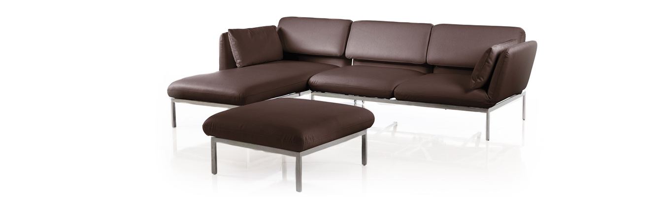 Das Ecksofa Roro medium im braunen Leder. Roro Medium Ecksofa Brühl Leder