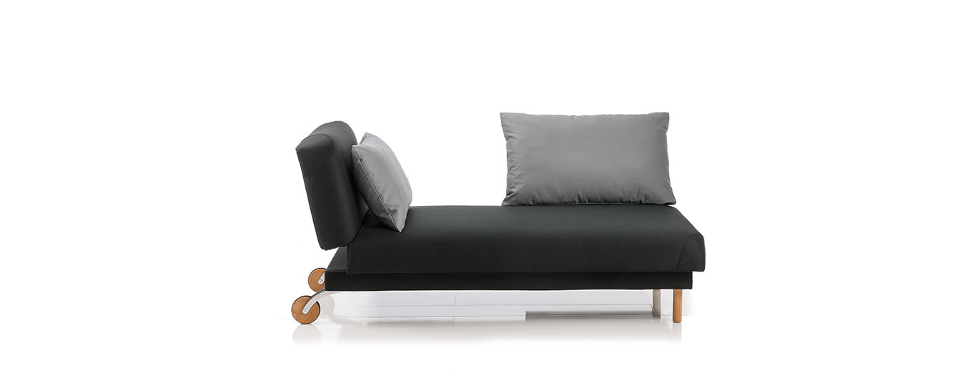 Hier sehen Sie die Tam Liege von Brühl. Brühl Tam Liege Schlafsofa