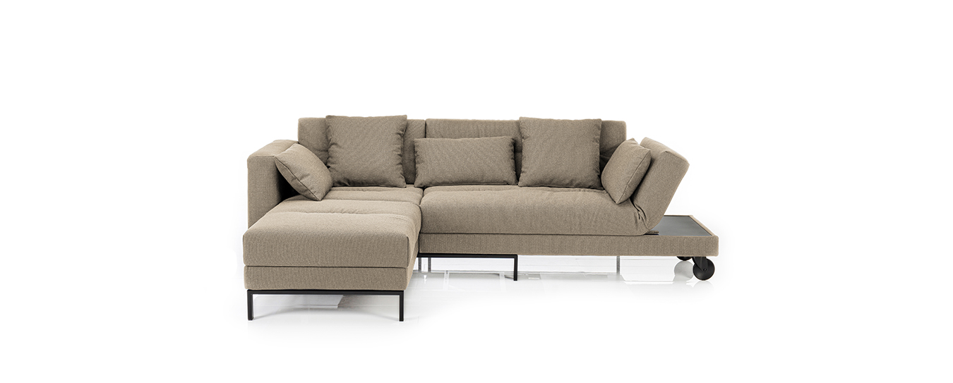 Das Schlafsofa Four-Two soft von Brühl im Stoff 3677, Farbe 45. ecksofa schlafsofa four two soft brühl
