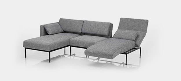 Das Ecksofa Roro Spring von Brühl in grauem Stoff. ecksofa roro spring brühl