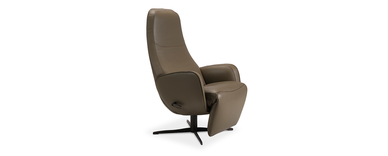 Der Relaxsessel Cosy Ghost von Jori in braunem Leder. relaxsessel cosy ghost jori leder