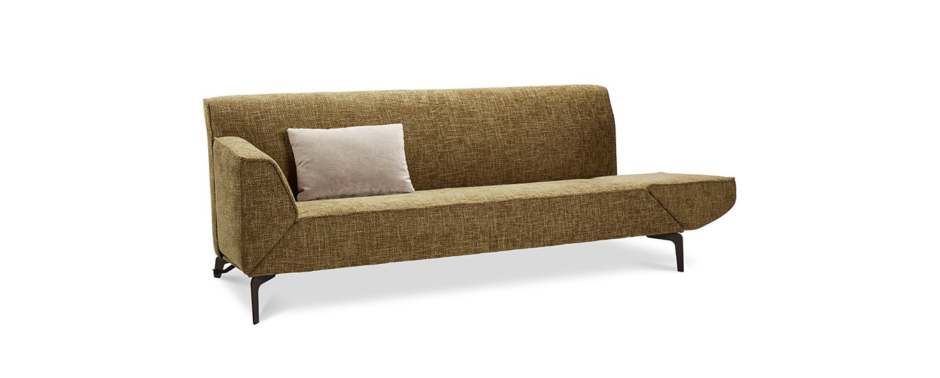 Sofa Pacific Pure von Jori mit gedrehter Armlehne. Sofa Pacific Pure Jori gedrehte Armlehne