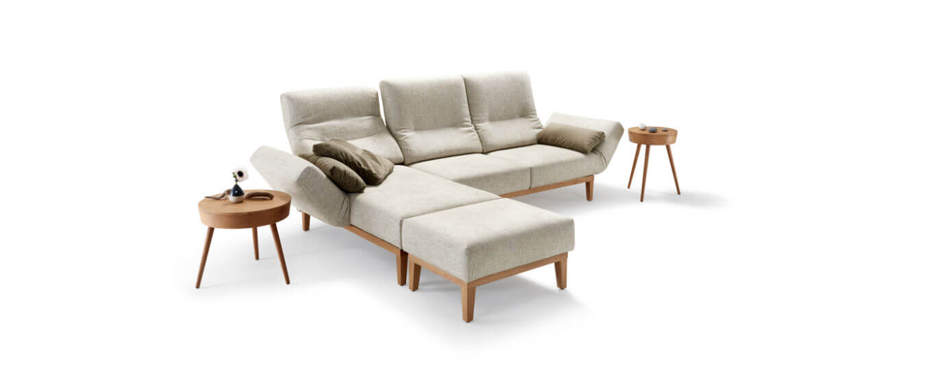 Ecksofa Chimba von Signet mit Longchair. Der Longchair ist verlängert durch einen Hocker. Chimba Signet Ecksofa Funktionssofa Longchair