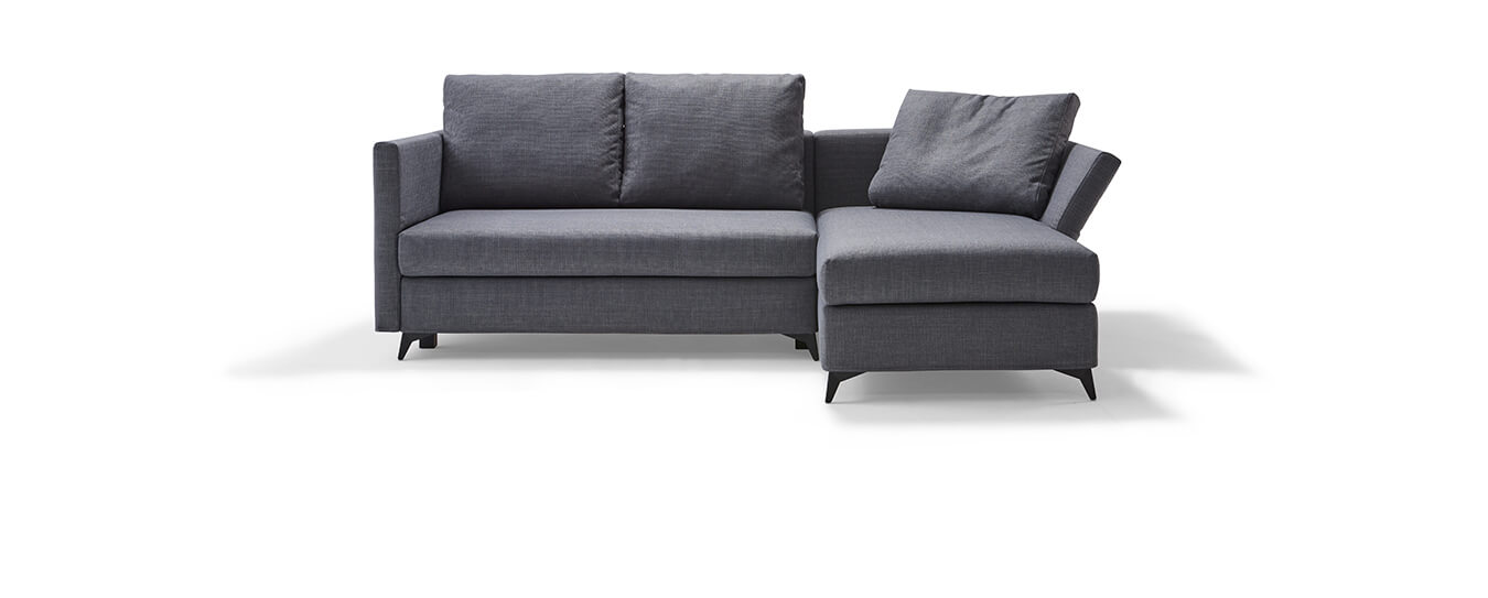 Kleines Ecksofa Good Life mit Schlaffunktion von Signet. kleines ecksofa mit schlaffunktion good life signet