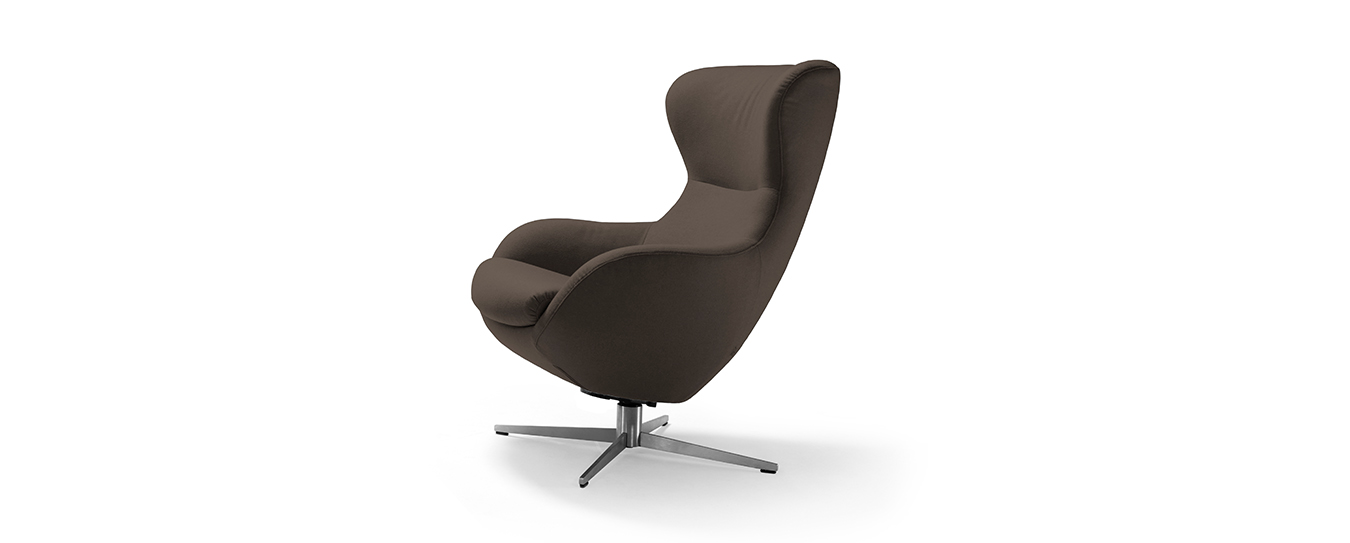 Sessel Jester von Signet im Filzstoff Lana, Farbe braun. Sessel Jester Signet Stoff Lana braun