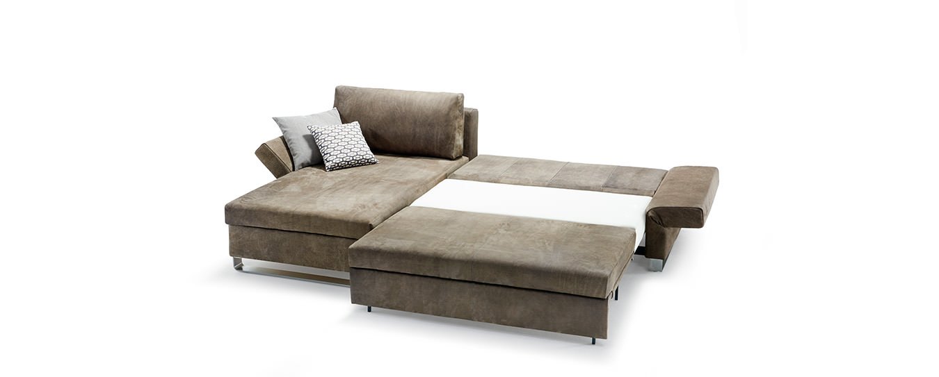 Das Ecksofa Lazlo von Signet verwandelt zum Bett mit einer Liegefläche 157 x 205 cm. Lazlo Signet Schlafsofa Ecksofa Liegefläche Leder