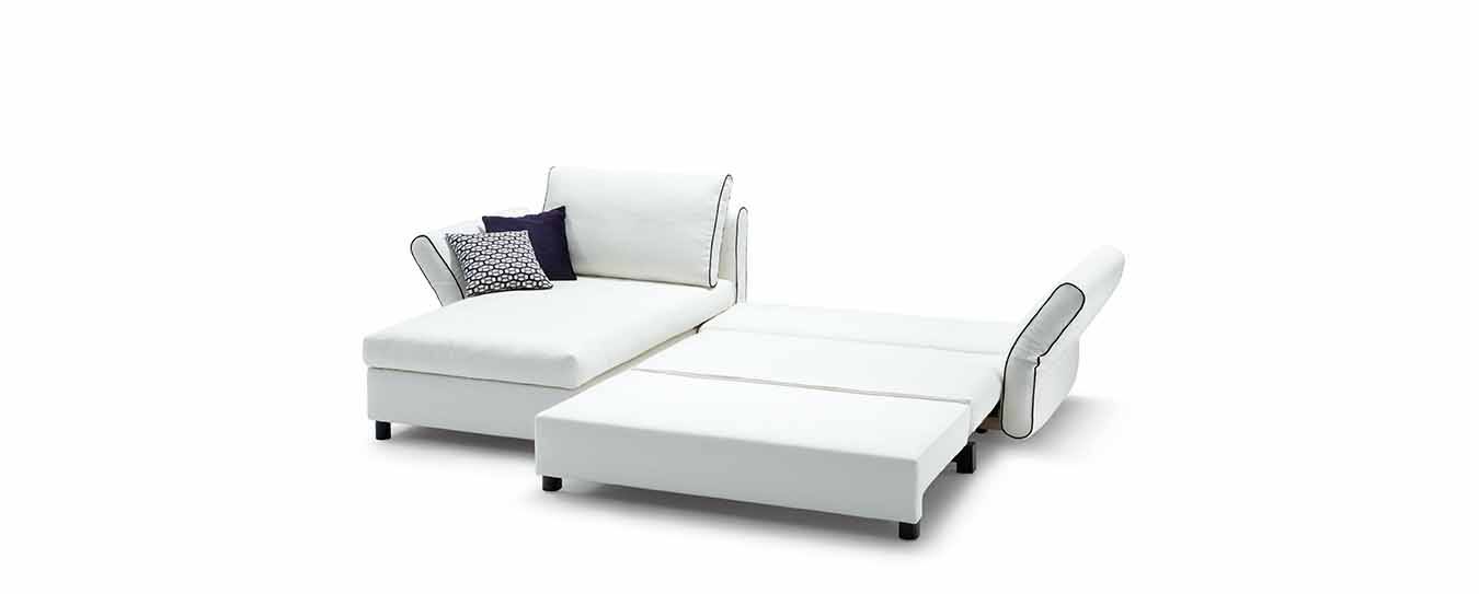 Das Ecksofa Levi mit Schlaffunktion von Signet mit großer Liegefläche und Lattenrost. Signet Levi Ecksofa Schlafsofa Schlaffunktion Stoff Liegefläche