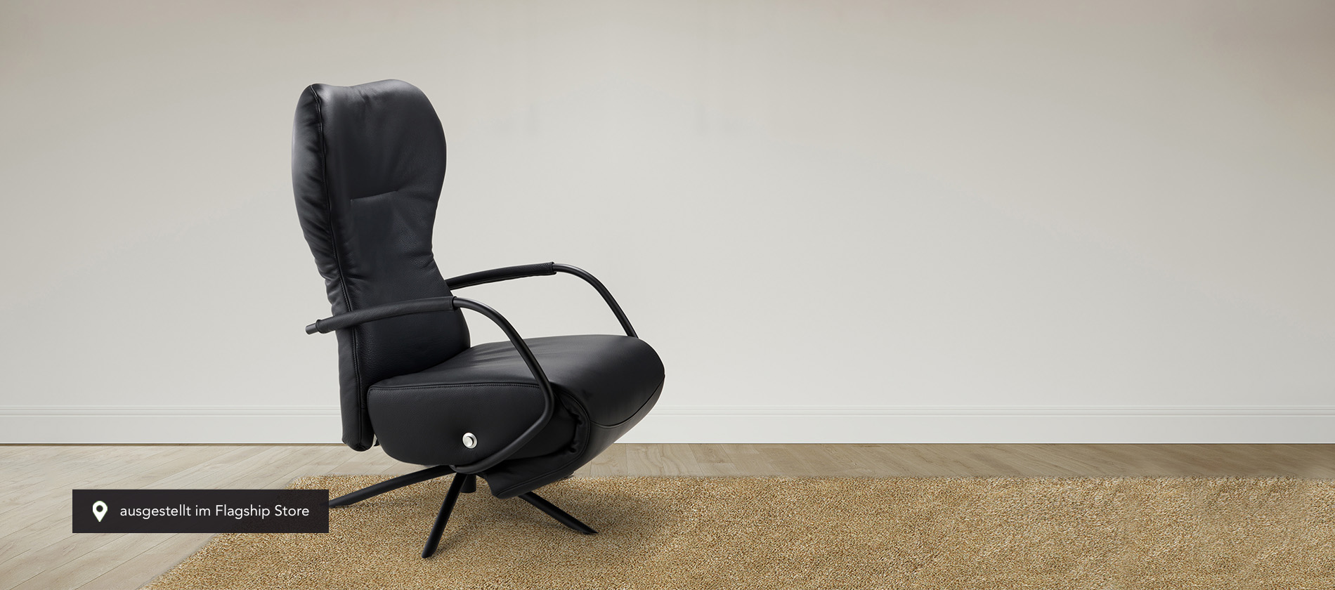 Der Relaxsessel Roccer von Signet in schwarzem Leder. relaxsessel sessel roccer signet