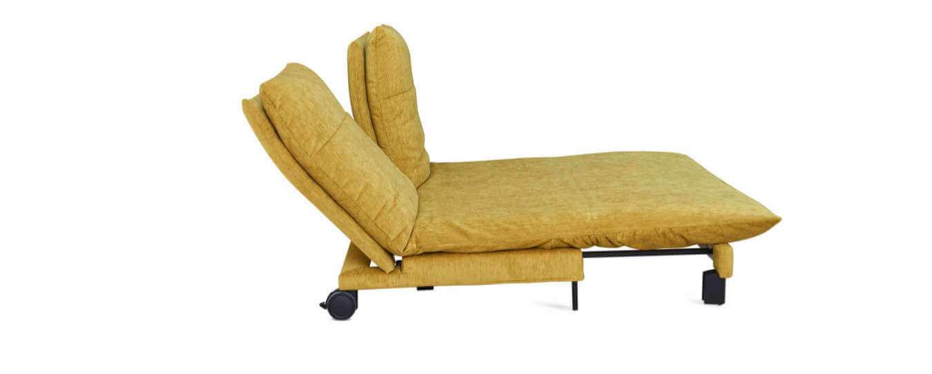 Verstellbare Rücken des Schlafsofas Valentina Sofa Valentina Signet