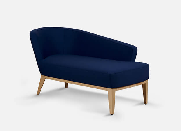 Die Chaiselongue Sue von Signet im Kvadrat Stoff Steelcut. Liege Chaiselongue Sue Signet kvadrat steelcut