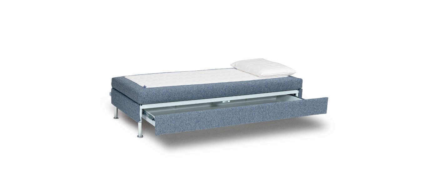 Die Liege Singolo verwandelt zum Bett. Schlafsofa Bett Singolo Swiss Plus